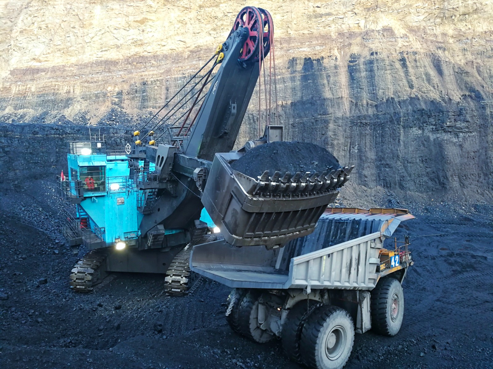 c37417ef134944e62280b5009749f07