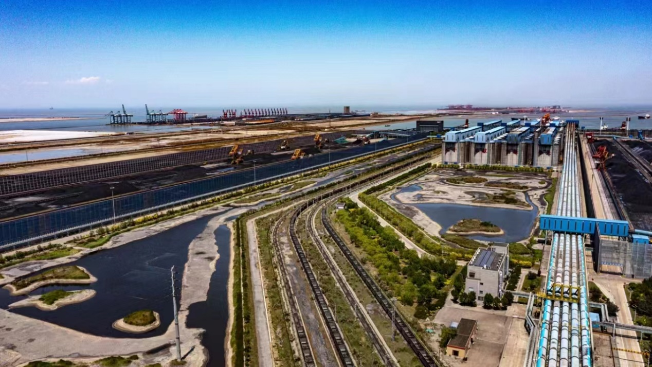 国能黄骅港务有限责任公司坚持生产高效运行,保障国家能源稳定有序供应。付秀智摄
