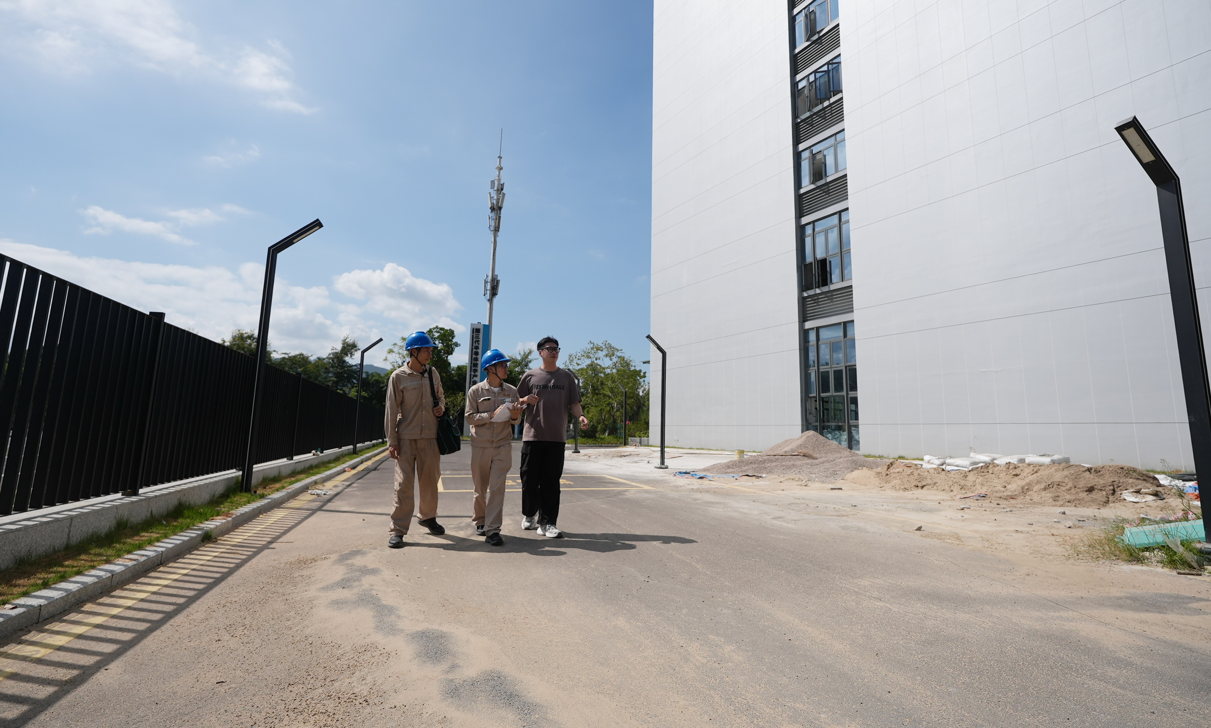 10月11日，国网福州供电公司工作人员前往高<span class=