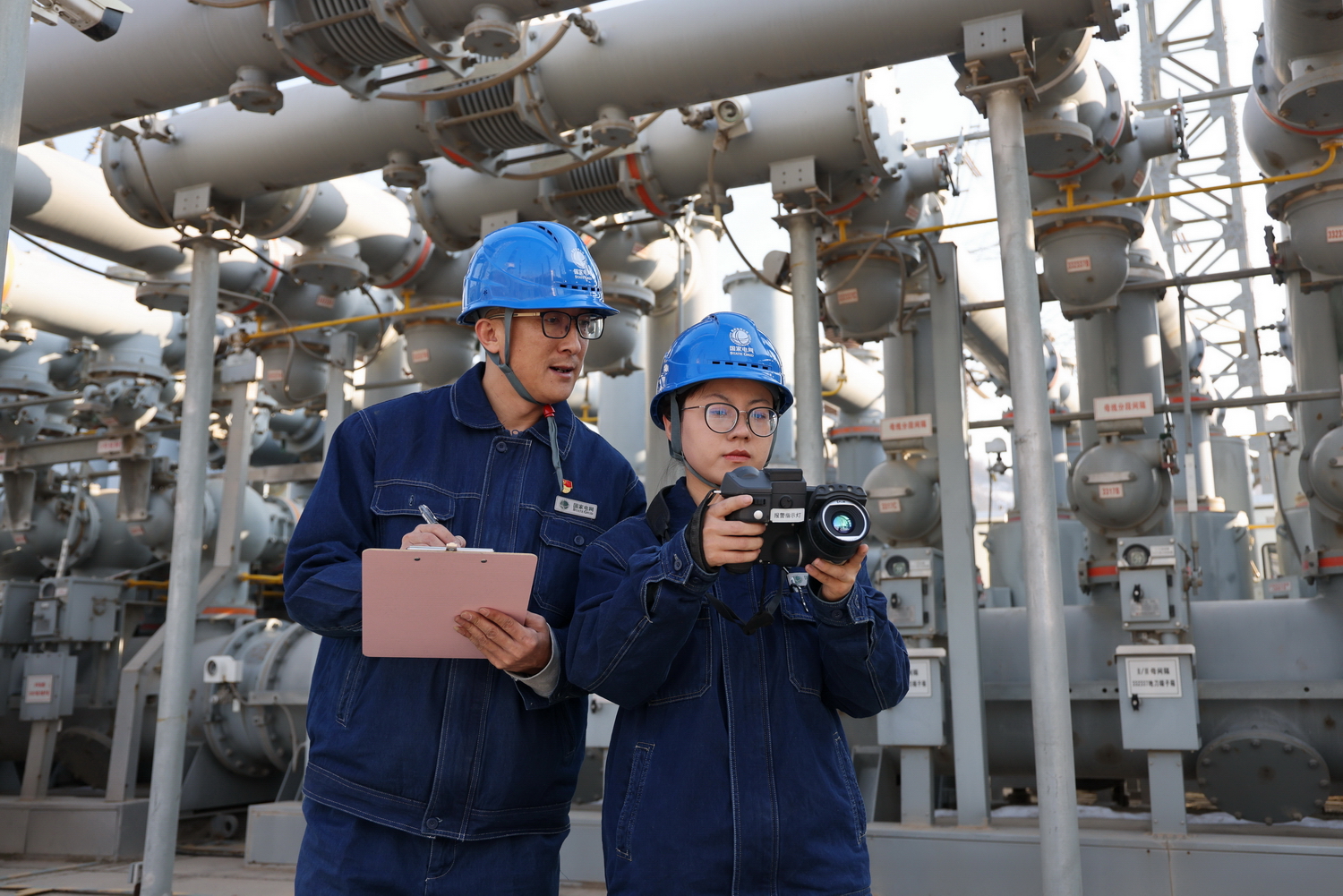 刘家峡水电厂:元旦保电告捷 守护万家灯火迎新年.jpg 刘家峡水电厂:元旦保电告捷 守护万家灯火迎新年.jpg